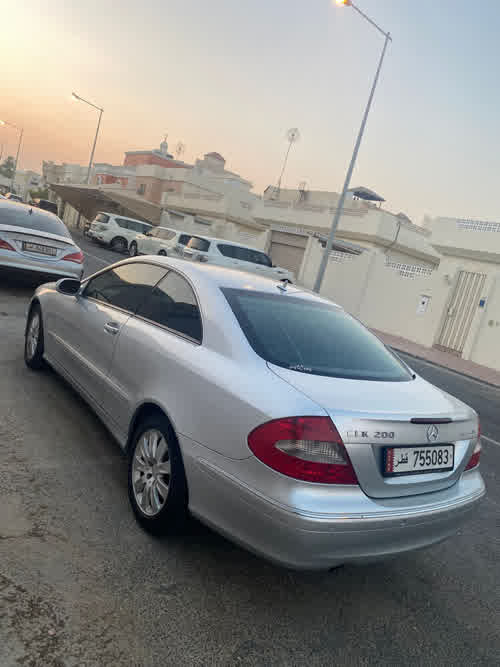 Mercedes 2009 for sale in Doha, Qatar — photo 2