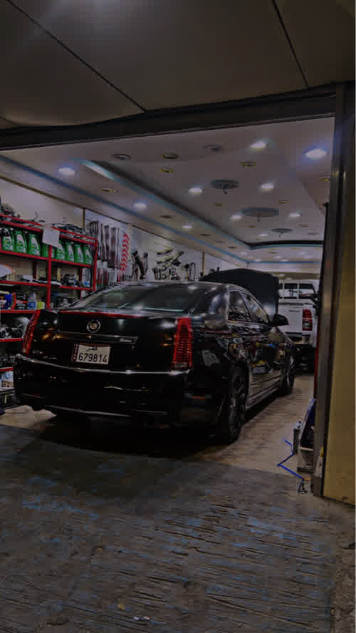 Cadillac 2012 for sale in Doha, Qatar — photo 4