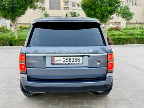 لاندروفر 2019 for sale in Doha, Qatar — photo 3