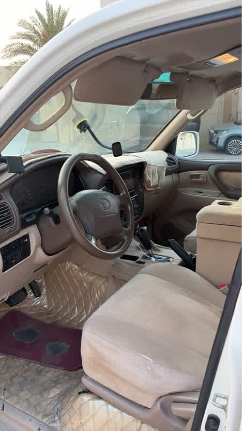 Toyota 2002 for sale in Doha, Qatar — photo 5