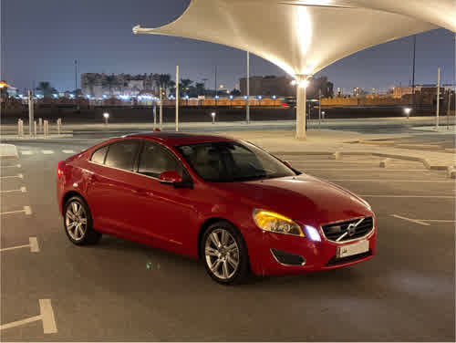 Volvo 2011 for sale in Doha, Qatar — photo 4
