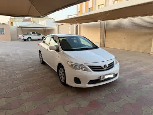 Toyota 2012 for sale in Doha, Qatar — photo 2