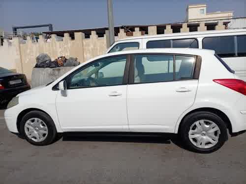 Nissan 2027 for sale in Doha, Qatar — photo 4