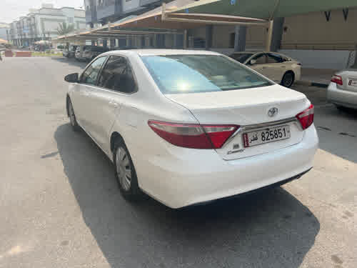 Toyota 2016 for sale in Doha, Qatar — photo 4