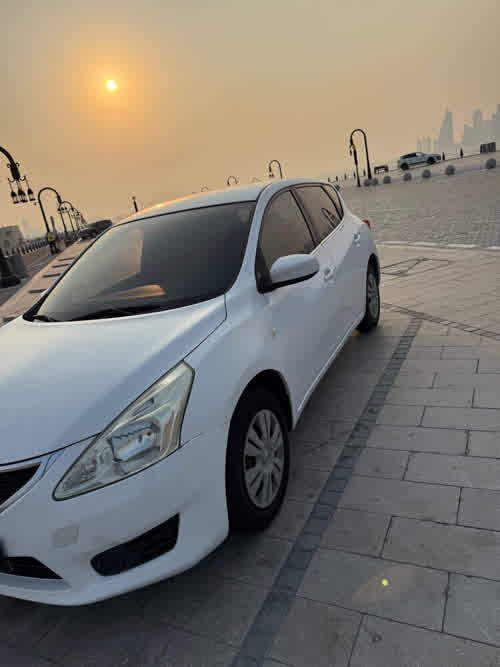 Nissan 2014 for sale in Doha, Qatar — photo 2