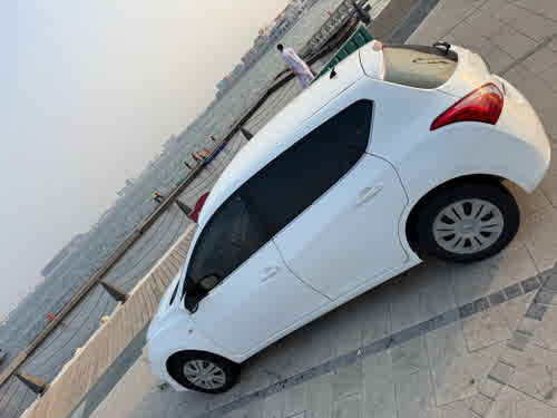 Nissan 2014 for sale in Doha, Qatar — photo 4