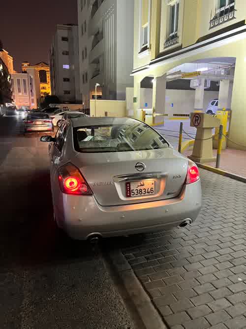 Nissan 2012 for sale in Doha, Qatar — photo 4
