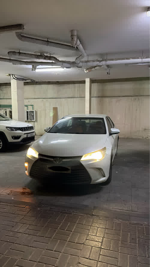 Toyota 2017 for sale in Doha, Qatar — photo 3