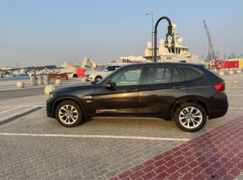 BMW 2011 for sale in Doha, Qatar — photo 4
