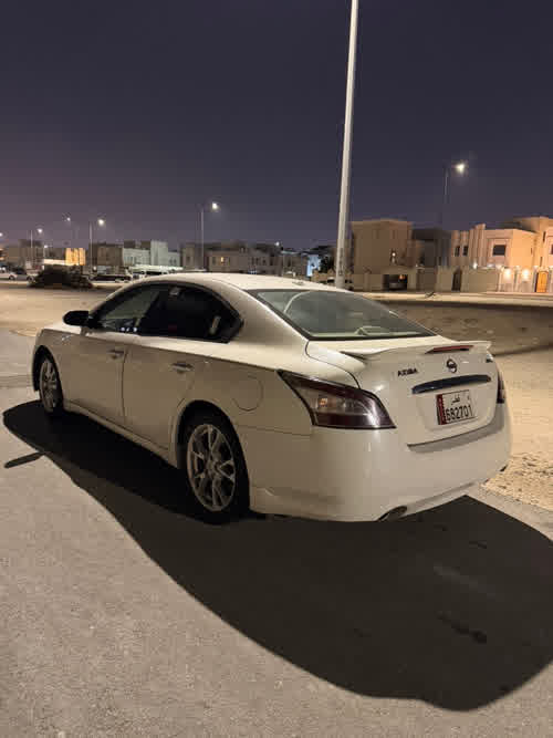 Nissan 2012 for sale in Doha, Qatar — photo 2