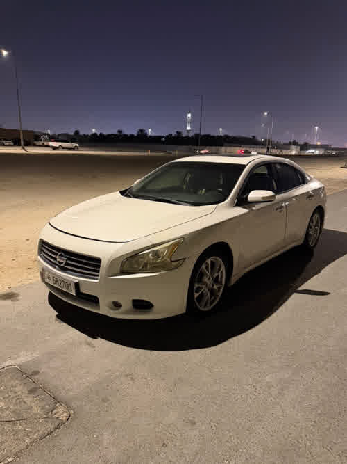 Nissan 2012 for sale in Doha, Qatar — photo 5