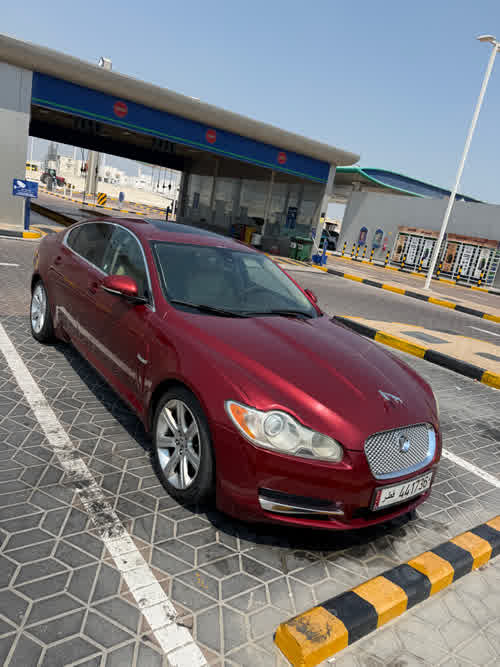Jaguar 2011 for sale in Doha, Qatar — photo 3