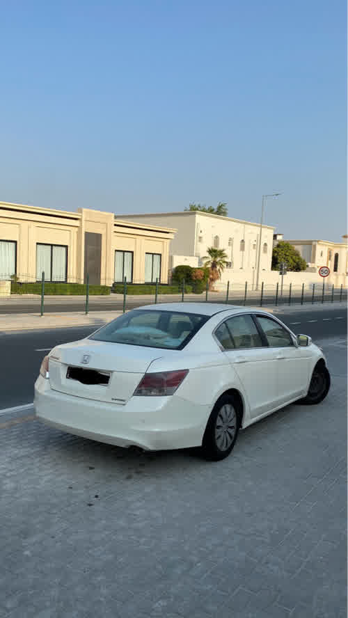 Honda 2009 for sale in Doha, Qatar — photo 3
