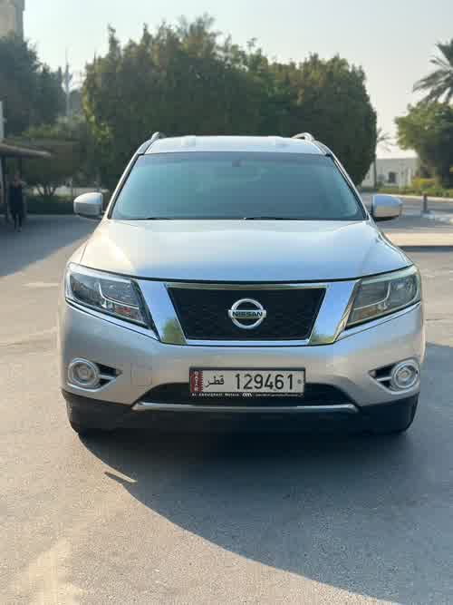 Nissan Pathfinder 2016 for sale in Doha, Qatar — photo 5