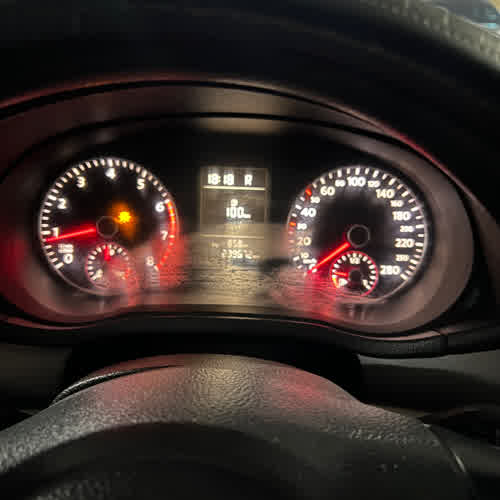Volkswagen 2016 for sale in Doha, Qatar — photo 2