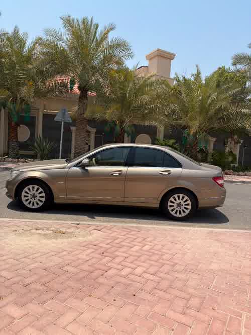 MERCEDES BENZ C200 2008 for sale in Doha, Qatar โ photo 4