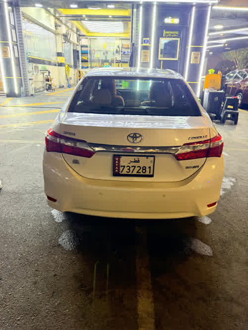 Toyota 2015 for sale in Doha, Qatar — photo 5